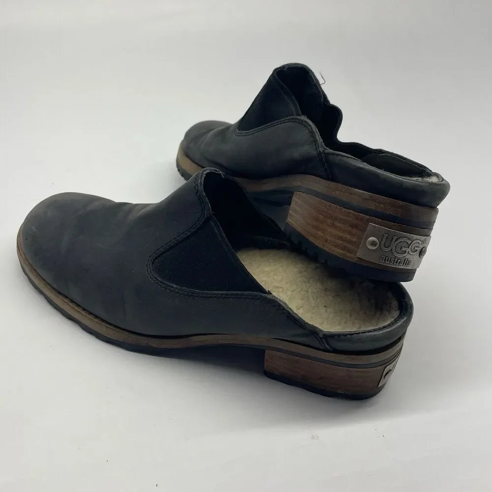 UGG Australia Womens 8.5 Leather Black Mules Clogs Sheepskin Lined Slip-on Shoes